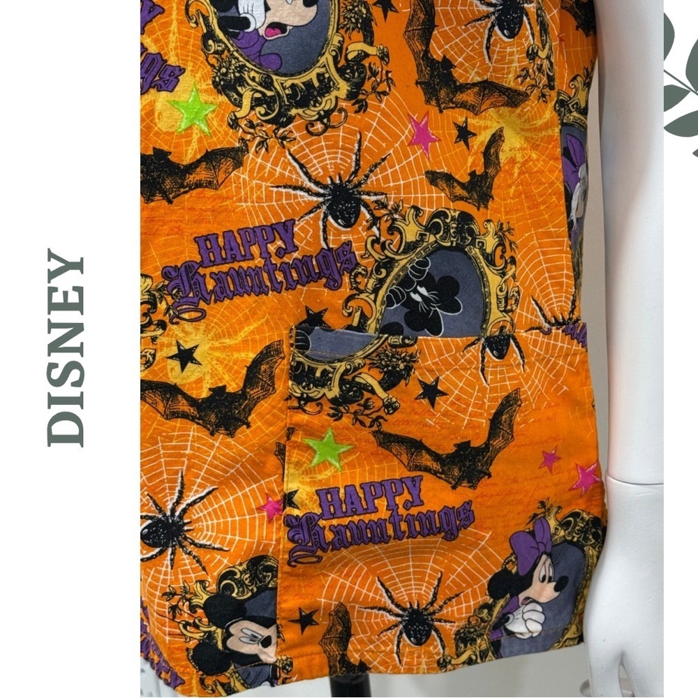 DISNEY Scrub Tops – Set of 2 (Holiday & Halloween Theme!) 🎃🎄
Size: Small Cotton - Picture 10 of 12